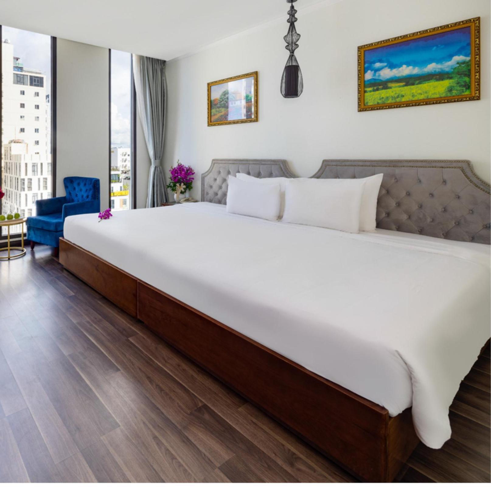 Minh Chau Premium Hotel Danang Bagian luar foto
