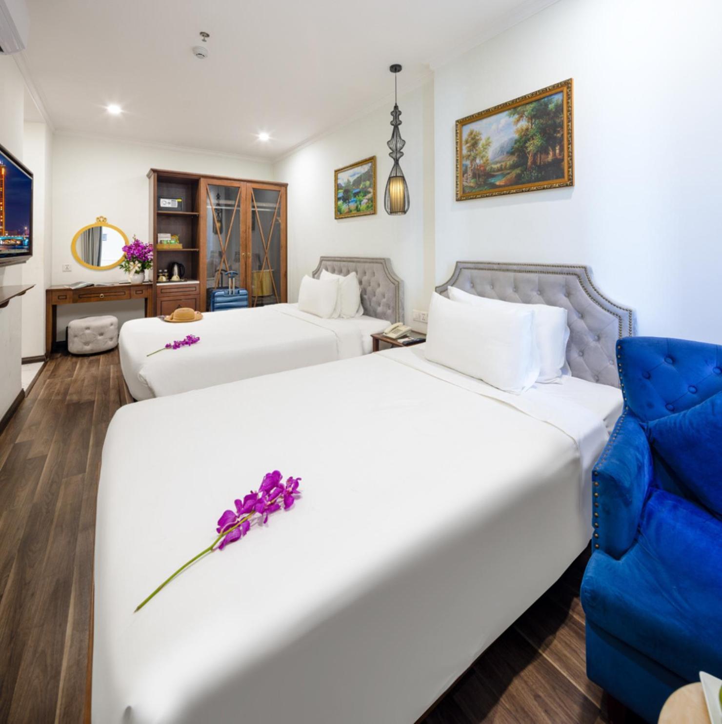 Minh Chau Premium Hotel Danang Bagian luar foto
