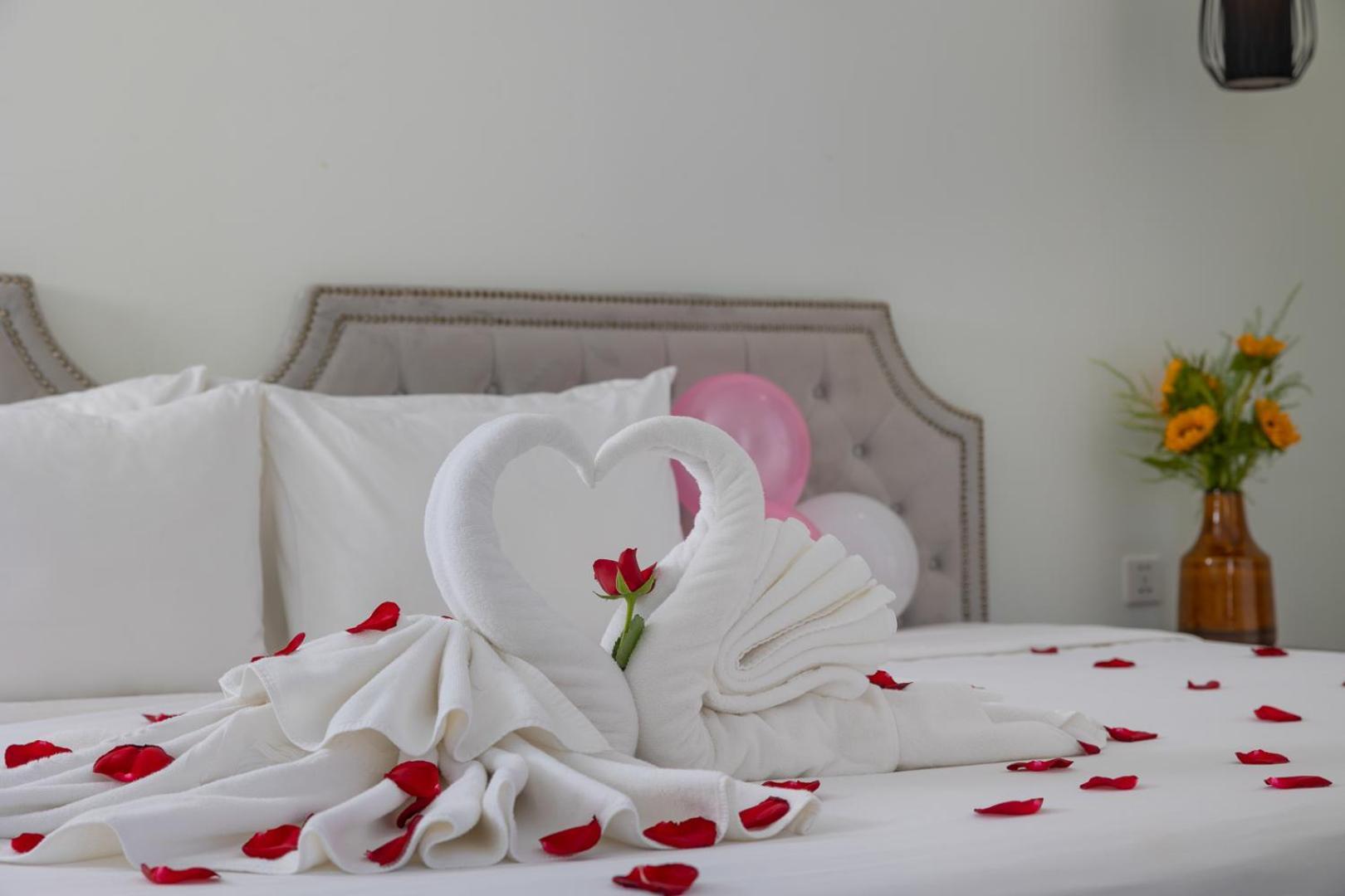 Minh Chau Premium Hotel Danang Bagian luar foto