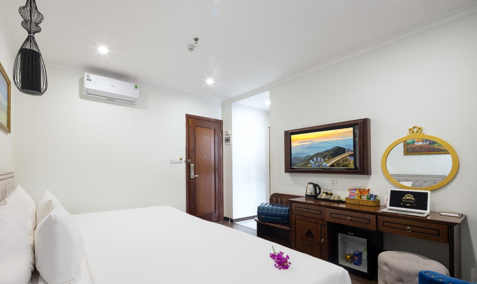 Minh Chau Premium Hotel Danang Bagian luar foto